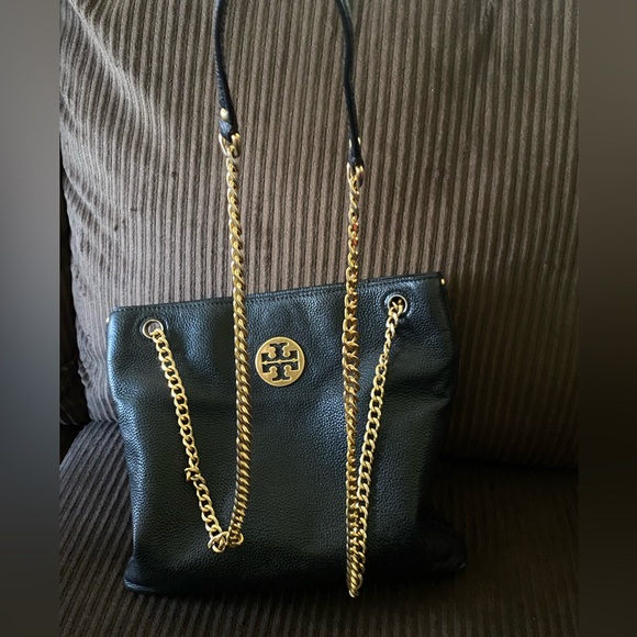 Tory Burch Carson Swingpack Black Leather Gold Chain Strap Adjustable beautiful😍 - Picture 8 of 14